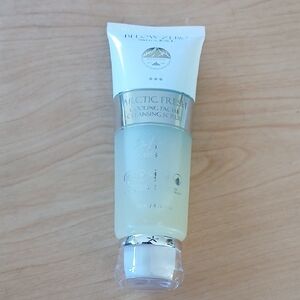 Below Zero Arctic Fresh Cooling Facial Cleanser - NEW!